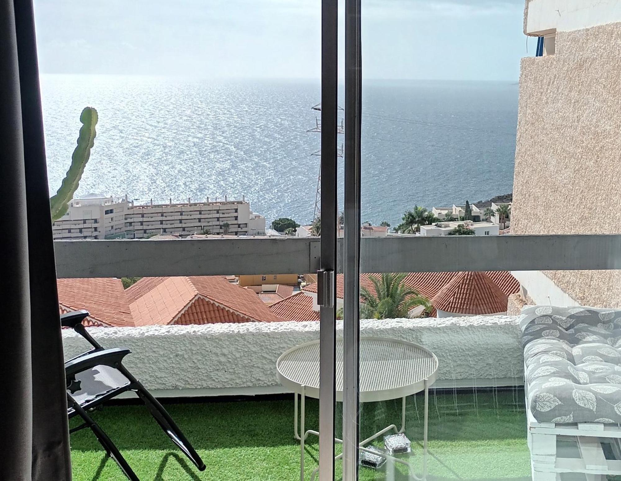 Modern Open-Plan Studio With Terrace And Sea View Tabaiba エクステリア 写真