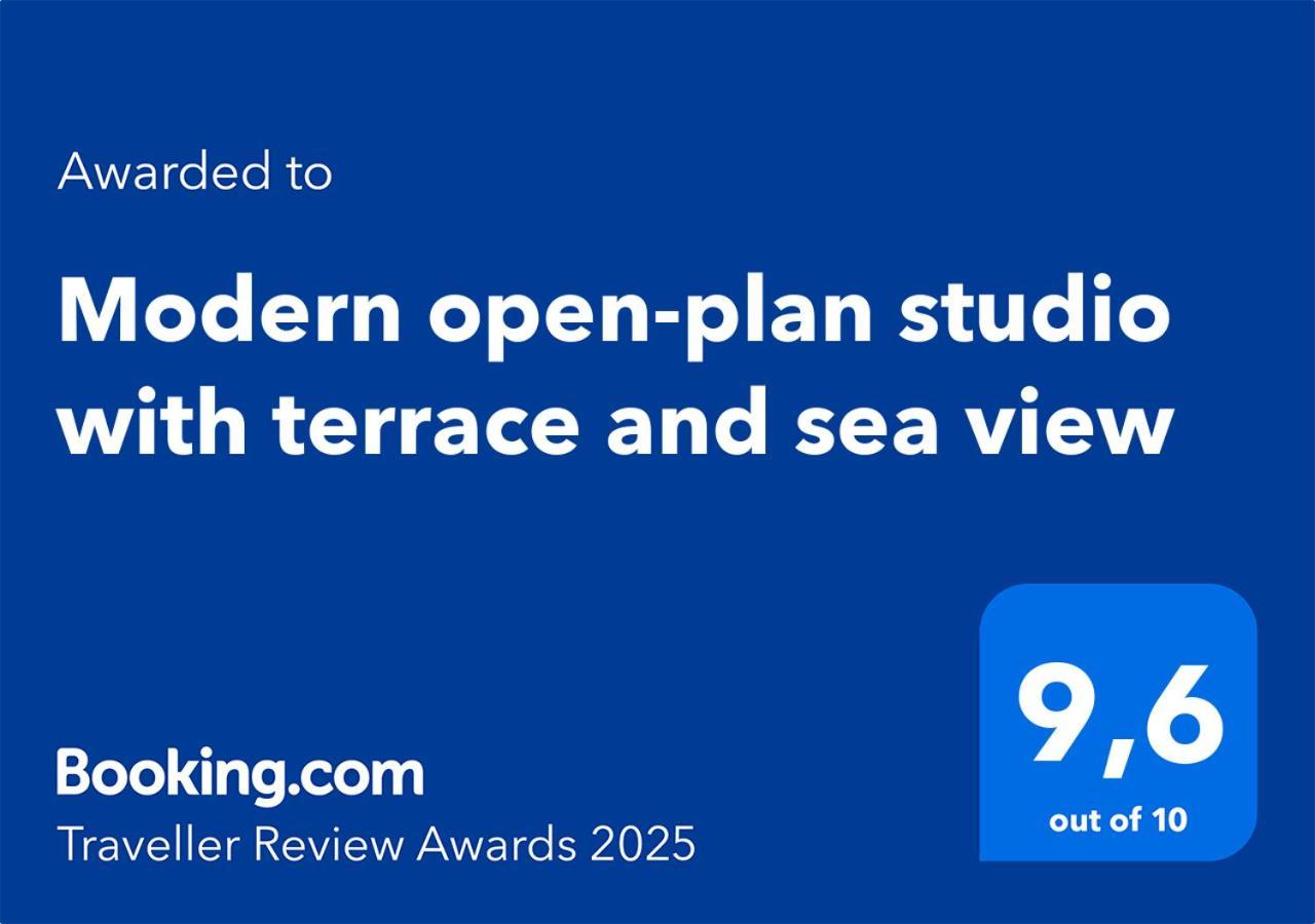 Modern Open-Plan Studio With Terrace And Sea View Tabaiba エクステリア 写真